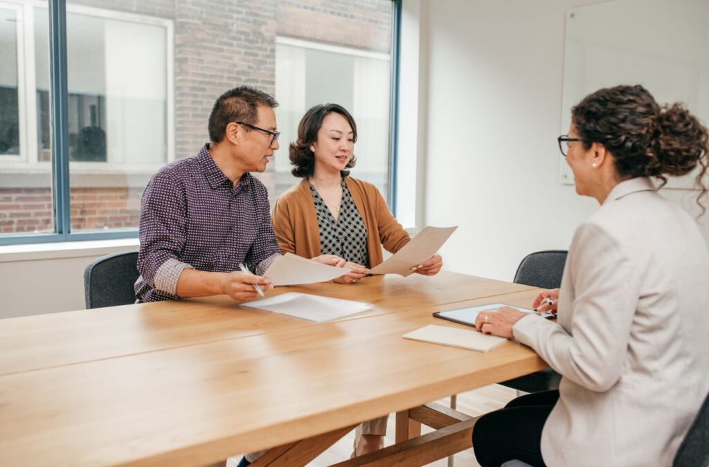 Highlighting the benefits of property management services by Continental Realty & Management in Lethbridge, focusing on comprehensive services and local expertise.